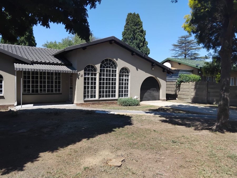 3 Bedroom Property for Sale in Vaalpark Free State